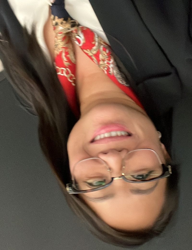 Weiyi Feng, licensed massage therapist